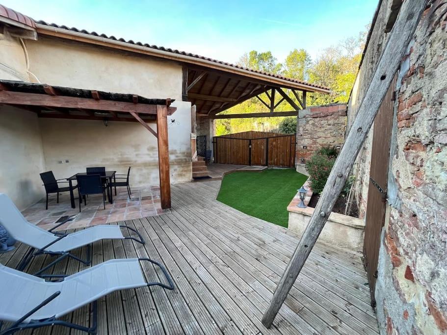 Montpezat  Gite Le Jardin Secret Et Gite Au Temps Suspendu מראה חיצוני תמונה
